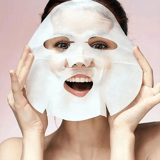 Step#4: Apply mask while doing facial at home